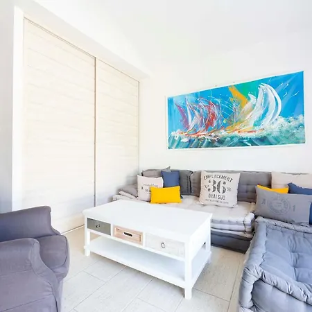 Splendide Confortable, Piscine Privee, Espace Detente Apartment Mandelieu-la-Napoule